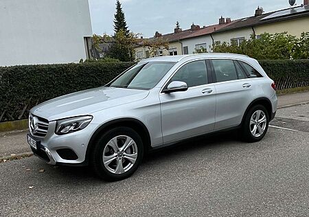 Mercedes-Benz GLC 220 d 4Matic 9G-TRONIC