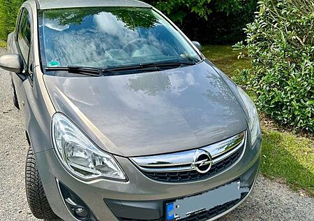 Opel Corsa 3-Türer 1.4 16V Automatik Satellite
