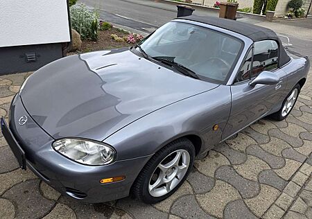 Mazda MX-5 1.6i 16V