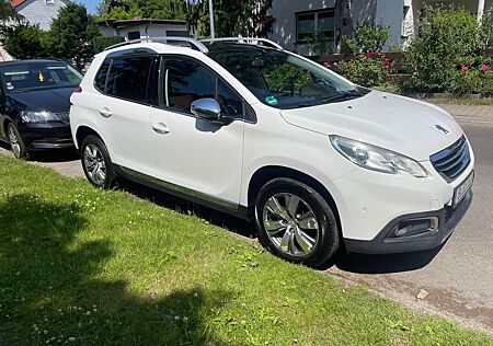 Peugeot 2008 120 VTI Automatik Allure