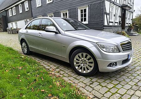 Mercedes-Benz C 220 CDI DPF Automatik Elegance