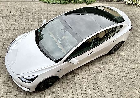 Tesla Model 3 Model+3+Standard+Reichweite+Plus+Hinterradantrieb
