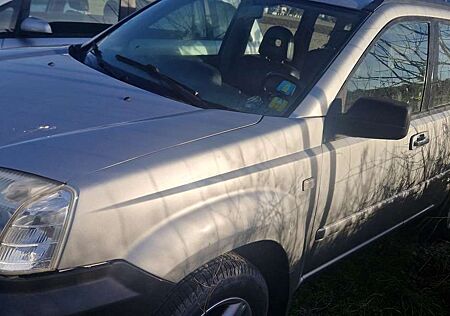 Nissan X-Trail 2.5 4x4 Aut. Elegance