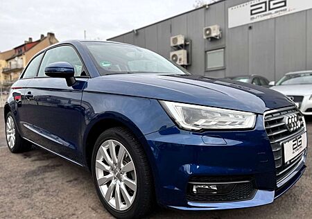 Audi A1 *Teilleder/Navi/Bi-Xenon/erst 17TKM*