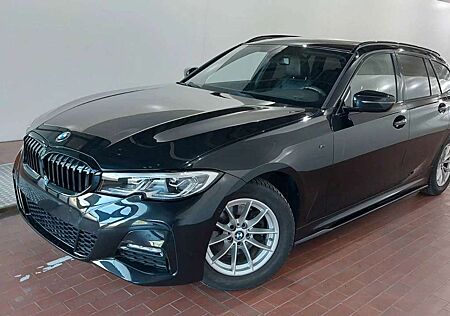 BMW 320 d M Sport /LASER /PANORAMA / LEDER /KAMERA