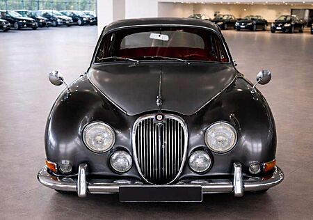 Jaguar S-Type 3.8 S