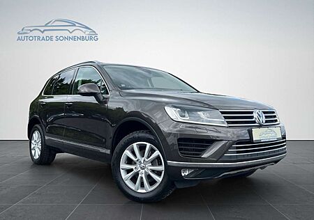 VW Touareg Volkswagen V6 TDI BMT/TerrainTEC 4Mot/AHK/BIXENON