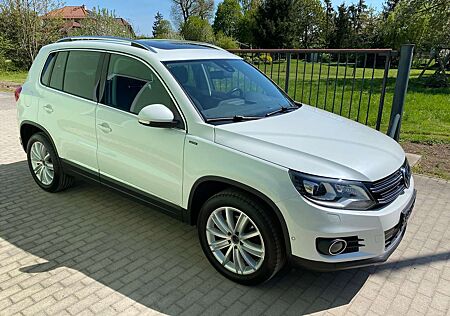 VW Tiguan Volkswagen Lounge Sport*DSG*Panorama*Scheckheft*1. Hand*Top!*