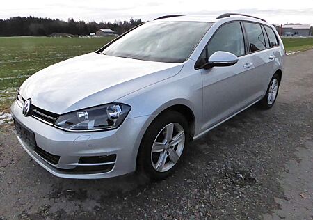 VW Golf Variant Volkswagen Comfortline,Klimaauto,SHZ,Navi,PDC,AUX,USB,BC