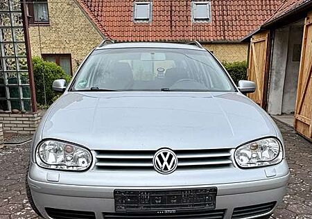 VW Golf Variant Volkswagen 1.4