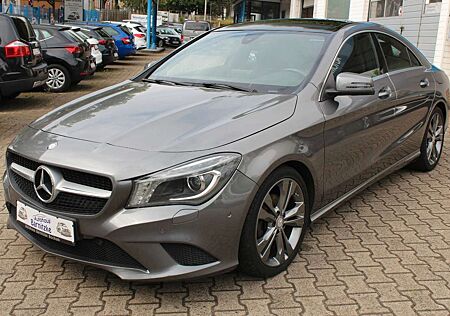 Mercedes-Benz CLA 200 * Xenon * Pano * Navi * AHK * PDC * Klima