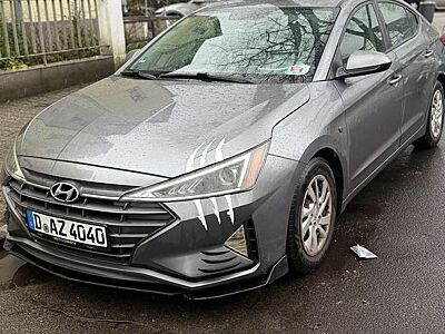 Hyundai ELANTRA 2.0i Automatik GLS