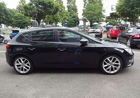 Seat Leon / 132kw / Automatik / Navi / 18 Zoll Alus FR