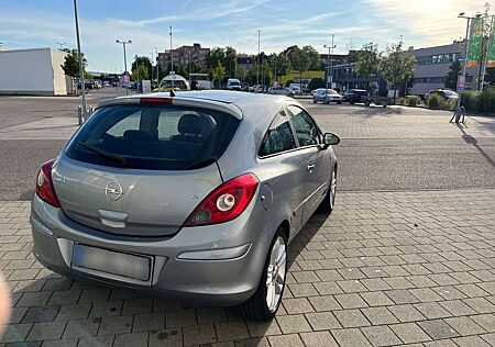 Opel Corsa D 1.2 Automatik