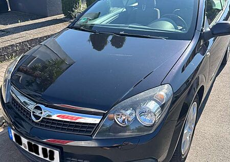Opel Astra TwinTop Endless Summer