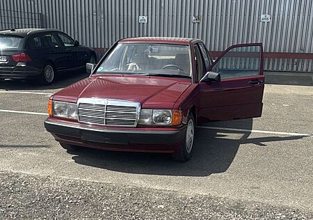 Mercedes-Benz 190 E 1.8