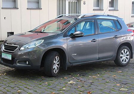 Peugeot 2008 Business-Line. Navi.