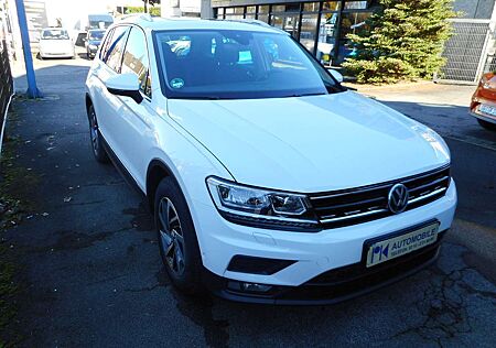 VW Tiguan Volkswagen 2.0 TDI Sound SCR (BlueMotion Technology) DSG