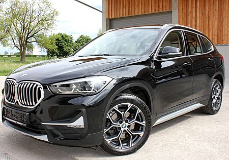 BMW X1 sDrive18d Aut. xLine Pano Kamera HeadUp VOLL 1Hand