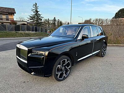 Rolls-Royce Cullinan Black Badge | 4 Seats | 2026 | On Stock