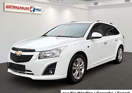 Chevrolet Cruze Kombi 1.8i AAC T-Leder Navi PDC