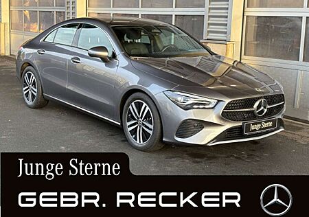 Mercedes-Benz CLA 180 Coupé 7G Advanced LED Kamera Spurhalte-A