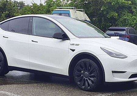 Tesla Model Y LR AWD Boost 21" 12fach 2. Display