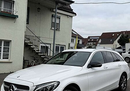 Mercedes-Benz C 220 (BlueTEC) d T 7G-TRONIC Exclusive