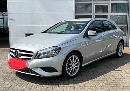 Mercedes-Benz A 180 CDI (BlueEFFICIENCY) 7G-DCT Urban