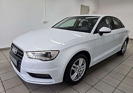 Audi A3 Limousine 1.4 TFSI Xenon MMI Navi DAB Shz PDC