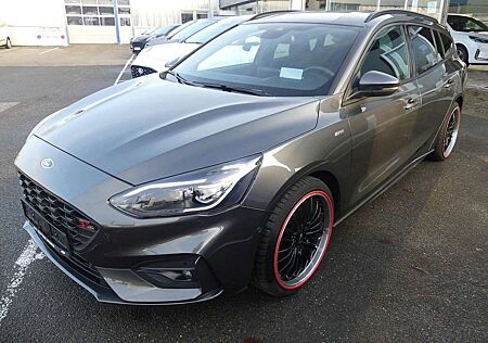 Ford Focus ST-Line X TECHNO.-P., WINTER-P., EASY-PARKING-P.