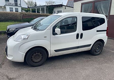 Fiat Qubo Diesel 1.3 / 1.Hand /TÜV 2026 /Reifen gut