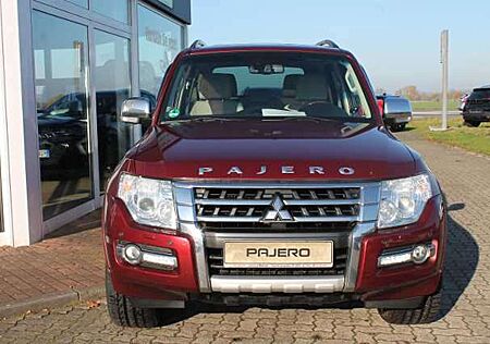 Mitsubishi Pajero 5-Türer TOP 3.2 DI-D Automatik (Leder beige)