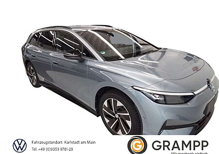 VW ID.7 Volkswagen Tourer Pro +WÄRMEPUMPE+AHK+MATRIX+
