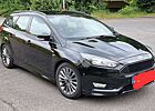 Ford Focus Turnier 1.0 EcoBoost Start-Stopp-System ST-Line