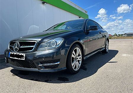 Mercedes-Benz C 250 CDI DPF Coupe (BlueEFFICIENCY) 7G-TRONIC