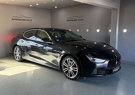 Maserati Ghibli LEDER*NAVI*XEN*MEMO*SPORT AGA