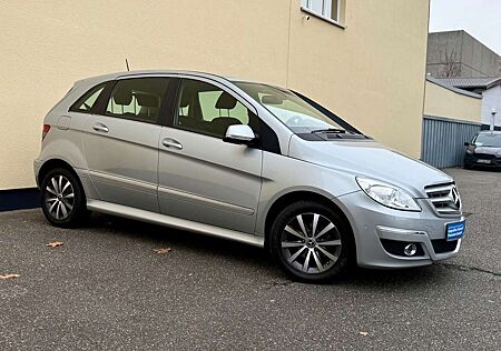 Mercedes-Benz B 170 AUTOMATIK KLIMA SHZ PDC LICHT RENTNER FAHR
