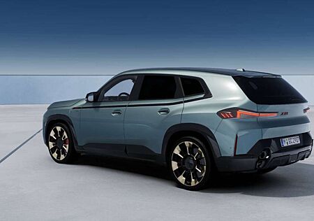 BMW XM Label ///M DriversPack. B&W Individual NP 222.8