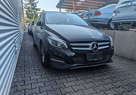 Mercedes-Benz B 180 d Automatik RFK. Navi. Klima. ab 199€/M.