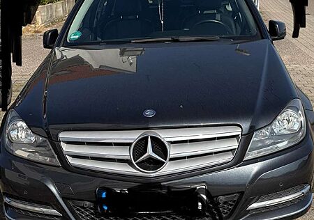 Mercedes-Benz C 180 T BlueEFFICIENCY Avantgarde