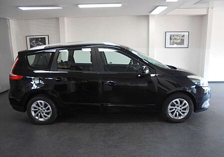 Renault Scenic Paris dCi 7 Sitze AHK TÜV 06/2027