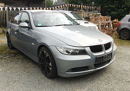 BMW 320i 320 Klimaautomatik