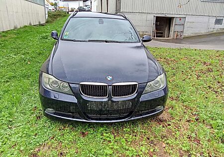 BMW 320d 320 DPF Touring Aut.