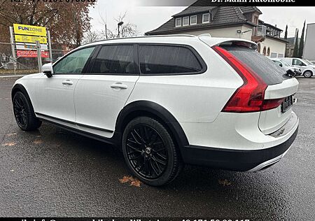 Volvo V90 Cross Country Pro AWD Top Ausstattung 20 Zoll