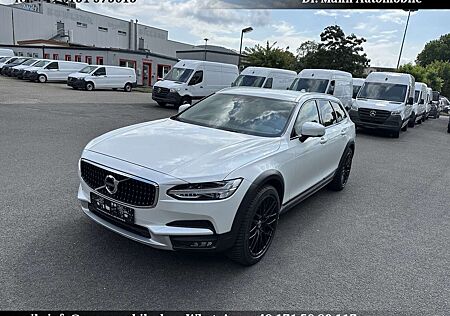 Volvo V90 Cross Country Pro AWD Top Ausstattung 20 Zoll
