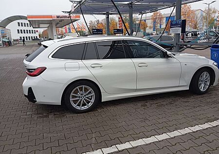 BMW 330i 330 Touring xDrive Aut.