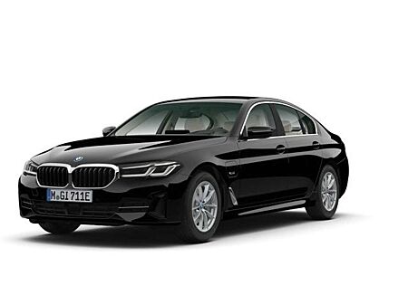 BMW 545 e xDrive Aktivlenkung ACC Head-Up Leder PDC