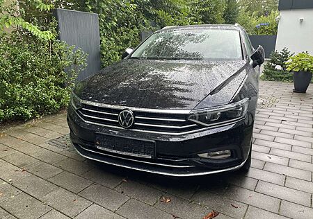 VW Passat Variant Volkswagen 2.0 TSI OPF DSG Elegance