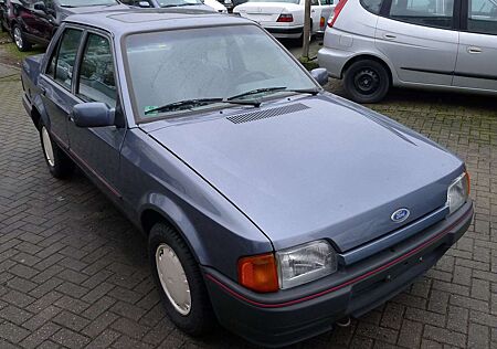 Ford Orion CL oldtimer H Kennzeichen